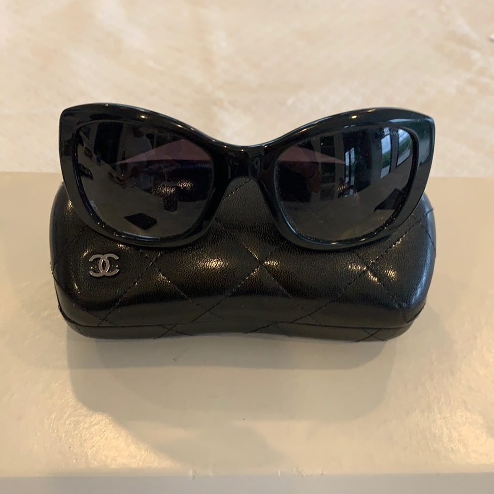 Chanel black sunglasses